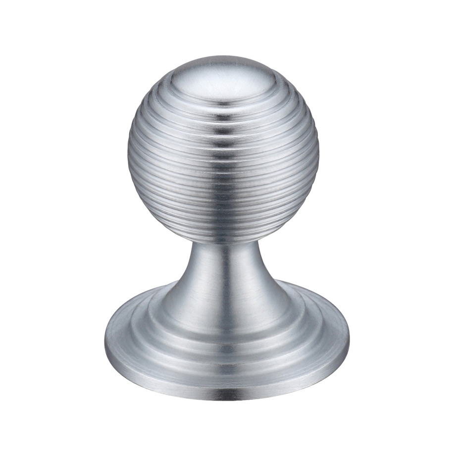 Queen Anne Ringed Knob 38mm rose dia.