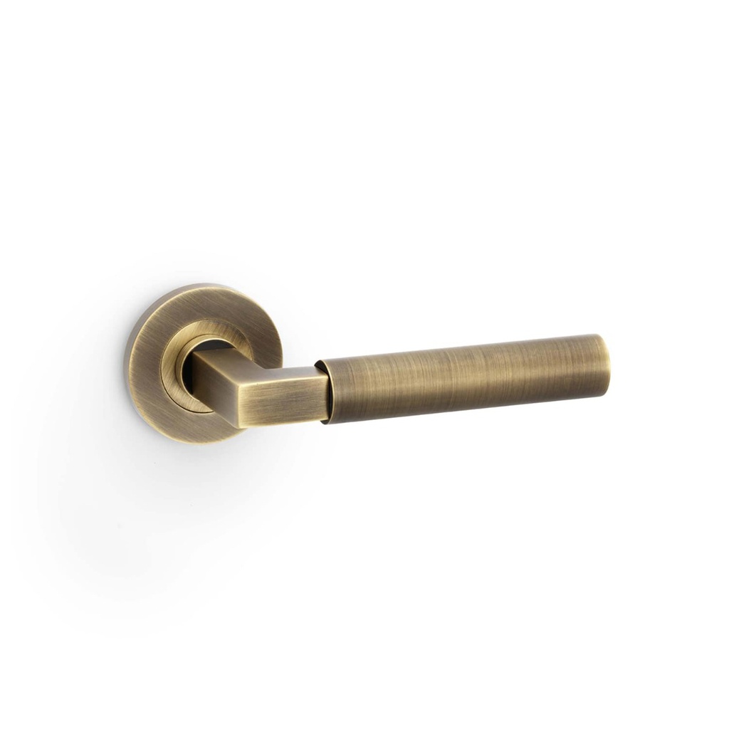 Alexander & Wilks Hurricane Plain Lever On Round Rose - Antique Brass